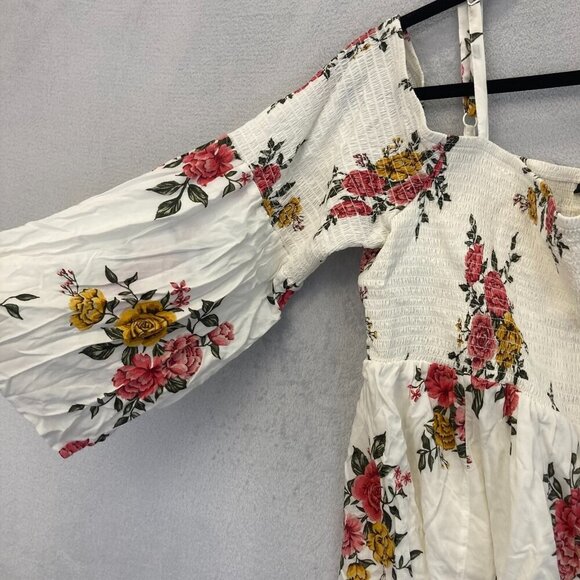 Torrid Size 3 Smocked Floral Off the Shoulder Top 3X Colorful 3/4 Sleeve Boho - Picture 9 of 10